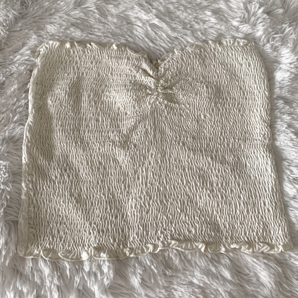 Urban Outfitter’s strapless crop top